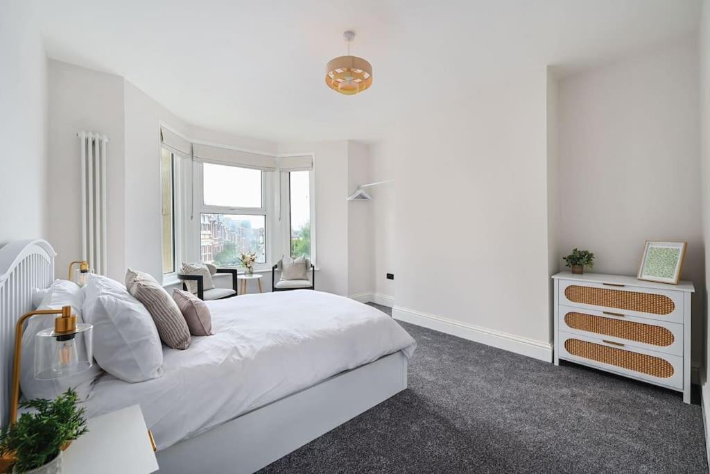 Stunning Spacious Duplex With Garden 141A Χέιστινγκς Εξωτερικό φωτογραφία