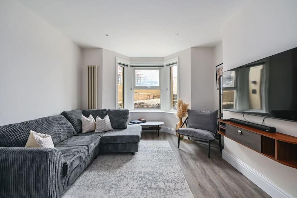 Stunning Spacious Duplex With Garden 141A Χέιστινγκς Εξωτερικό φωτογραφία